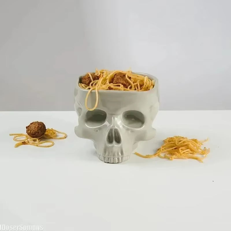 Retro Porcelain Skull Pasta Bowl - Gothic Halloween Tableware, Unique Ceramic Bowl for Noodles, Salad, Candy & Tabletop Decor!
