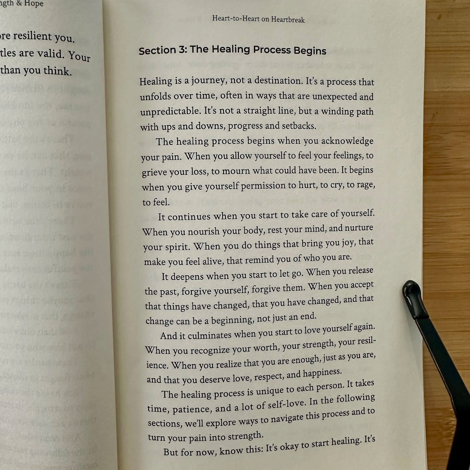 Anthony D Brice "In Her Hour of Need" English Book - Humanities & Social Sciences Psychology Guide, Inspirational Empowerment Resource, Encouragement to Remind You, Hope in Heavy Days, Nurturing Tone Reflections, Books, Gentle Reminders