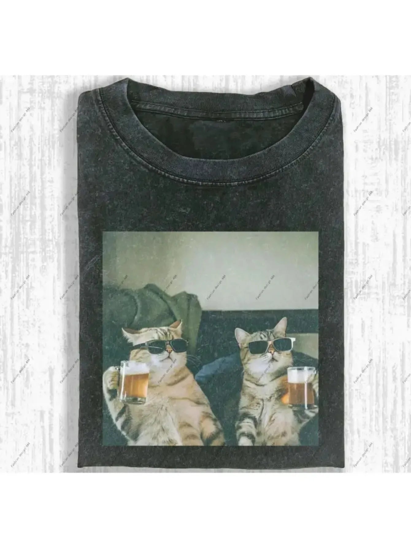 1 X Retro Funny Cat Print T-shirt - Black Short Sleeve Round Neck Fashion Glasses Beer Mug Pattern, Breathable Summer Casual Wear, Machine Washable, Unisex Regular Fit, Halloween & Holiday Gift