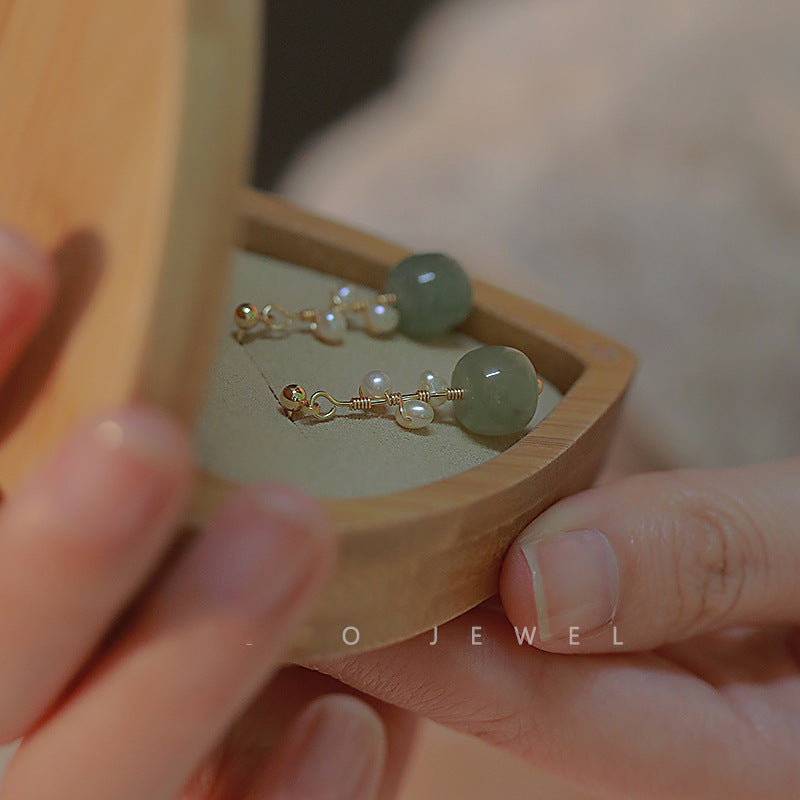 VOQ Natural Hetian Jade Earrings Feminine High-end Luxury Stud Earrings Women's Boutique Pearl Jewelry