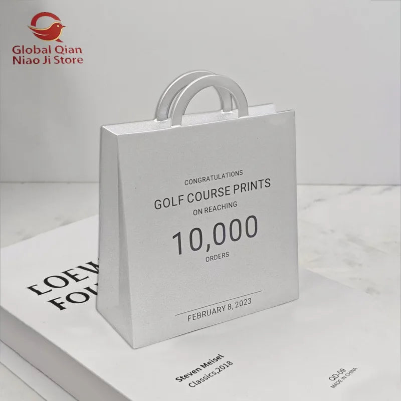 Custom Creative Commemorative Metal Trophy High-End Souvenirs For Shopify Award Competition Winning Store Customizable Design