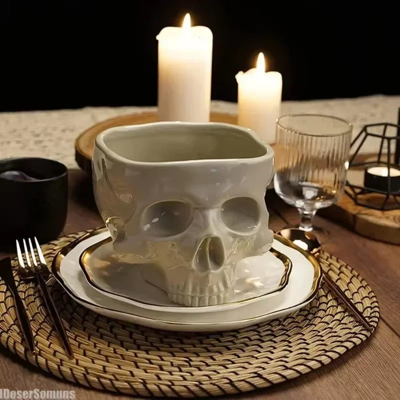 Retro Porcelain Skull Pasta Bowl - Gothic Halloween Tableware, Unique Ceramic Bowl for Noodles, Salad, Candy & Tabletop Decor!